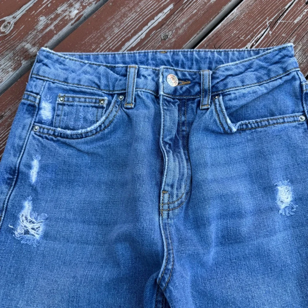 Topshop Moto Distressed Straight Leg Jeans Womens W26 L32 - Picture 3 of 10